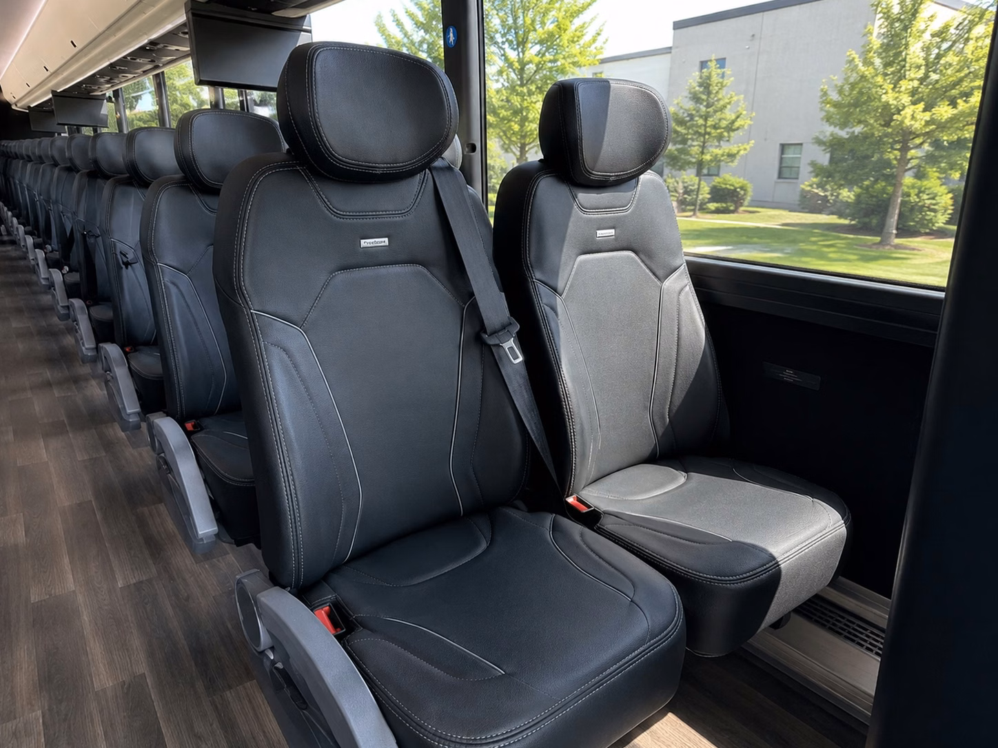 yankee stadium charter buses for groups who want to skip the parking nightmare